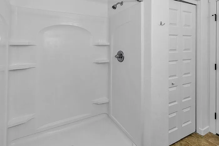 380 White River Dr — Photo 29