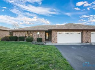 1811 Pebblestone Dr, Findlay, OH 45840