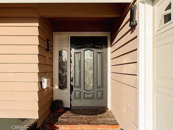 5th image of 17614 Graystone Ave