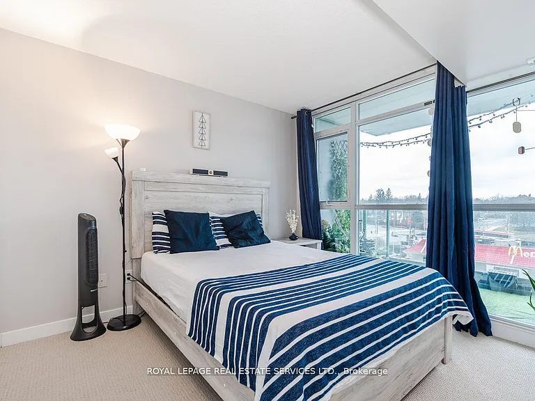 15 Singer Ct #306 — Photo 14