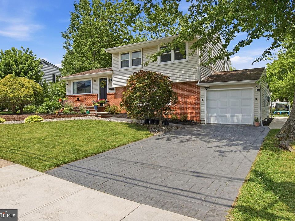 1st image of 14 Wardman Ave