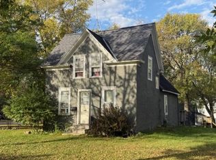 803 N Armstrong Ave, Litchfield, MN 55355