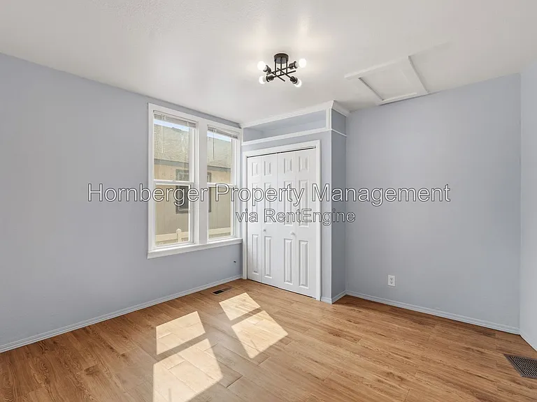 3502 E Jackson Ave — Photo 8