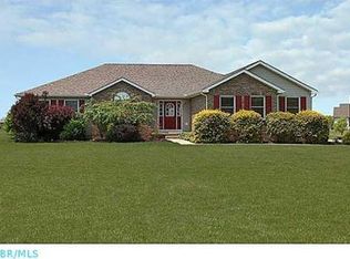 4745 Arrowhead Dr NW, Carroll, OH 43112