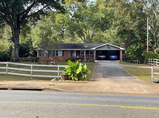 2379 Holly Springs Rd NE, Marietta, GA 30062