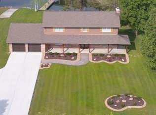288 Thurmer Cir, Lenoir City, TN 37772