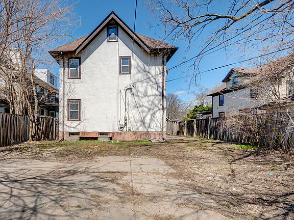 5th image of 1725 8th Ave N Unit 2