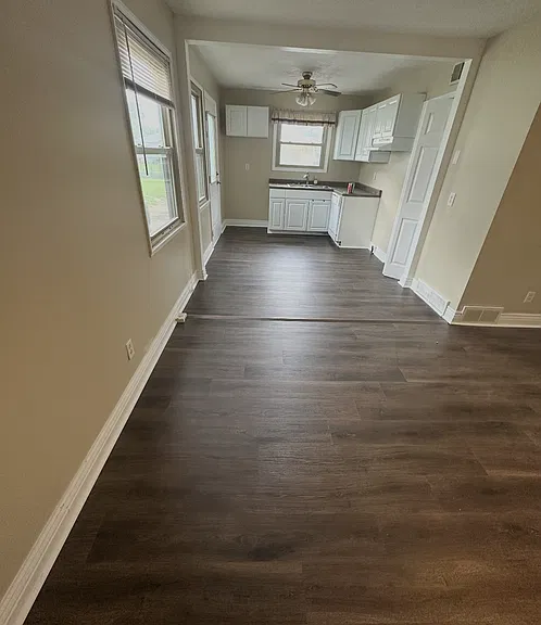 1610 Seabrook Rd — Photo 4