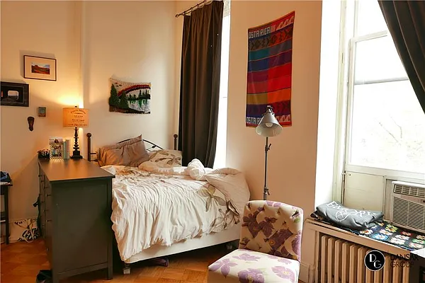 Rented by JK Dansar Corp | media 28