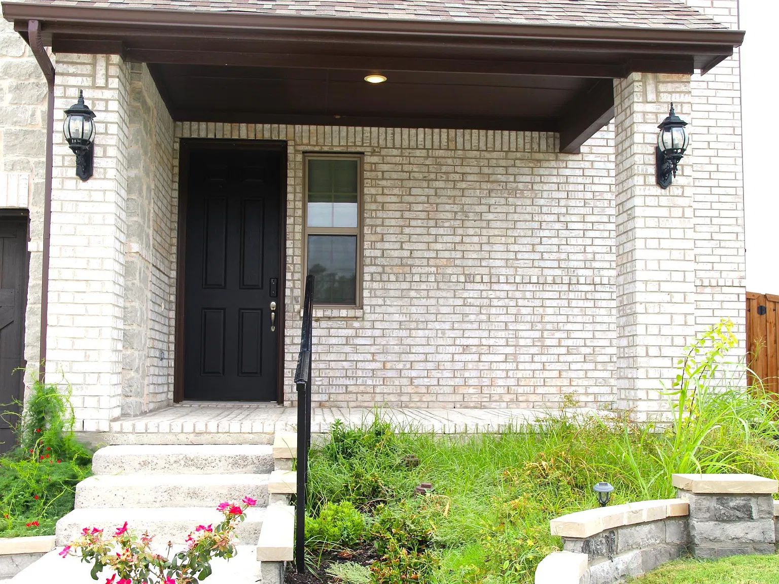 4 bed, 3.5 bath, 2989 sqft, $3,399 — Photo 3