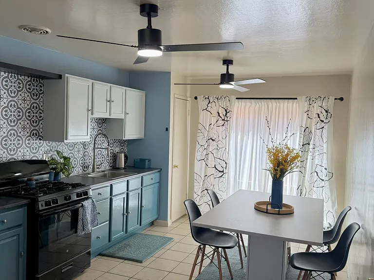 9305 Oscar Ave #2 — Photo 2