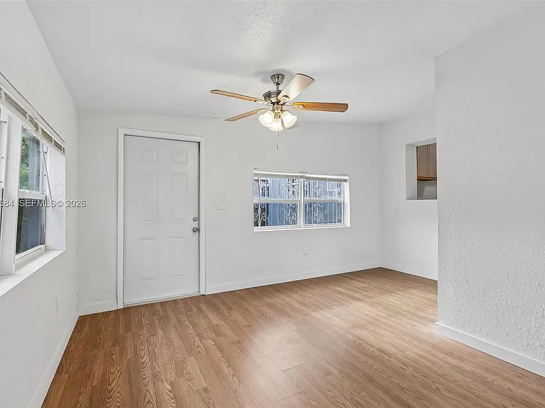1045 NW 115th St — Photo 29
