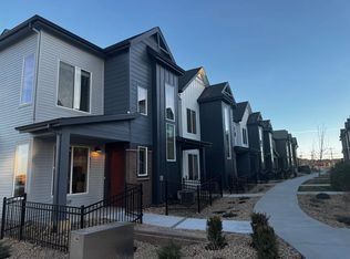 6887 Huddersfield Ln, Castle Pines, CO 80108