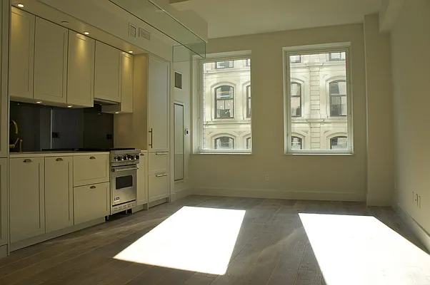 Sold by Sieber International | media 12