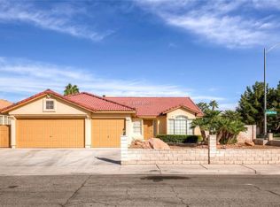 5274 Autumn Sky Rd, Las Vegas, NV 89118