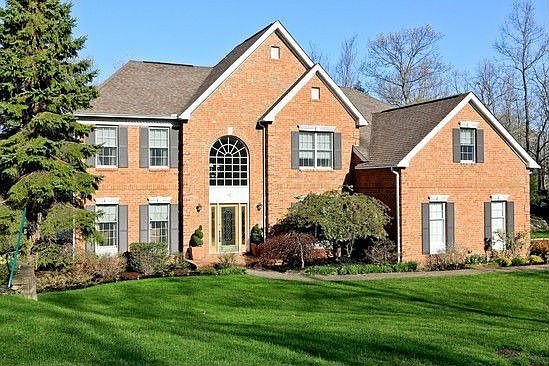1st image of 82 Dimond Ave