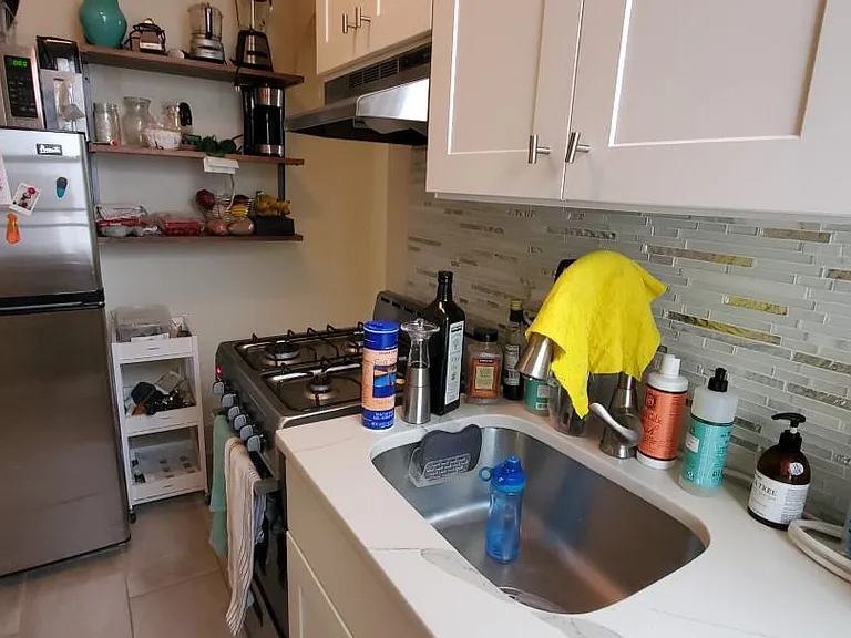 2433 Fairmount Ave #B — Photo 6