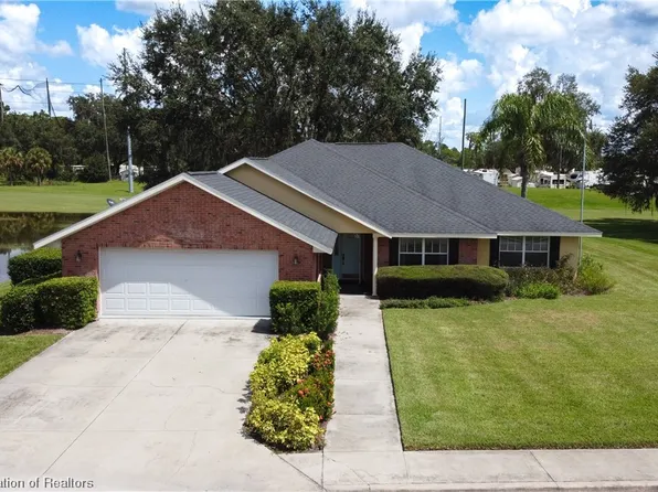 2992 Oaks Bnd, Bowling Green, FL 33834
