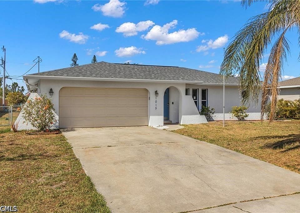1st image of 1015 SE 25th Ln