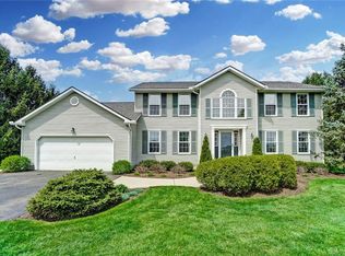 405 Terrace Creek Ct, Lebanon, OH 45036
