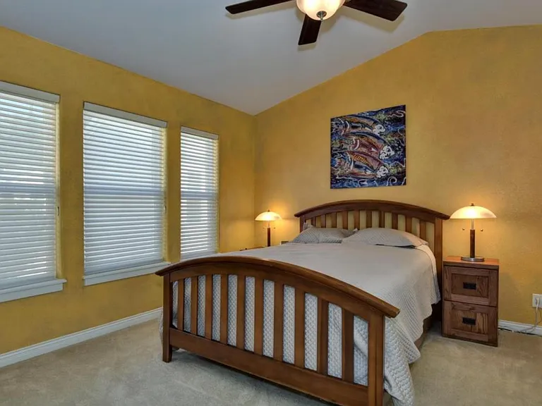 131 Creekside Village Dr — Photo 5