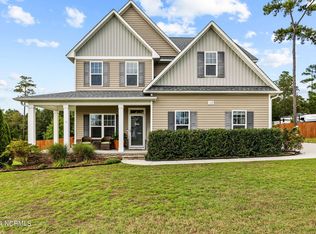 112 Loch Ln, Cameron, NC 28326
