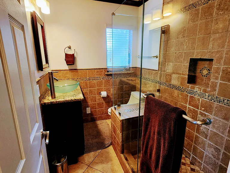 1222 Princeton St #18 — Photo 15