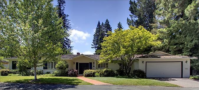 1st image of 1395 Corinne Ln