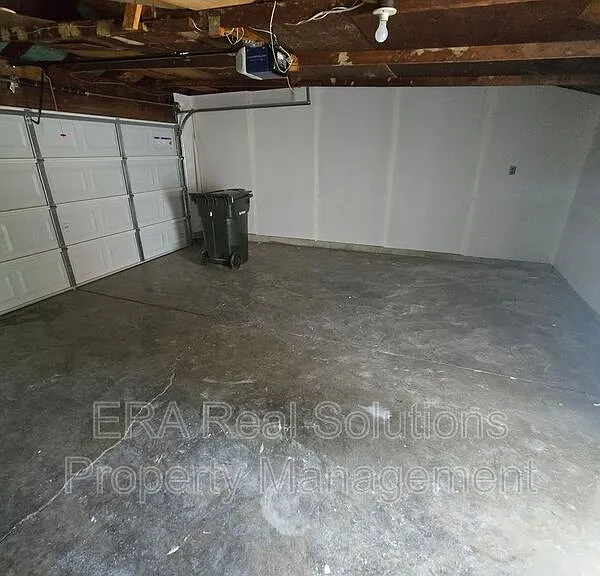2564 Maybury Rd — Photo 14