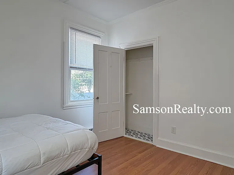 85 E George St #1 — Photo 8