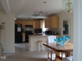26 Manhassett Trl, Shelton, CT 06484
