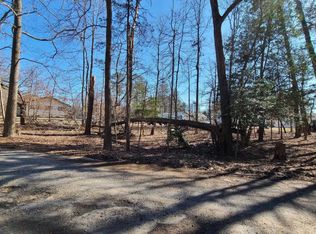 1013 Lakeshore Dr, Millville, NJ 08332