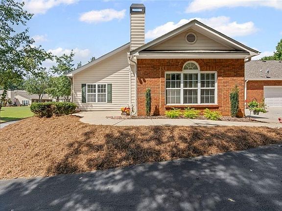 3rd image of 460 Tribble Gap Rd APT 102