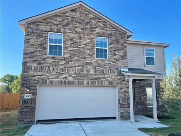 1049 Riverdale Cv