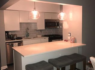 1155 Washington Grn, New Windsor, NY 12553