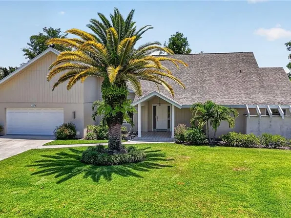 2278 ROYAL LN, NAPLES, FL 34112