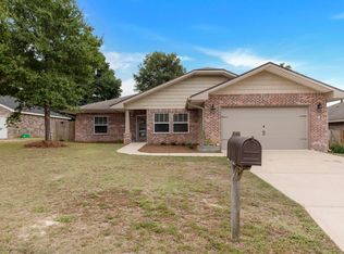 513 Grandridge Dr, Crestview, FL 32539
