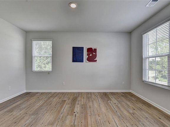 3rd image of 3828 Amicus Dr
