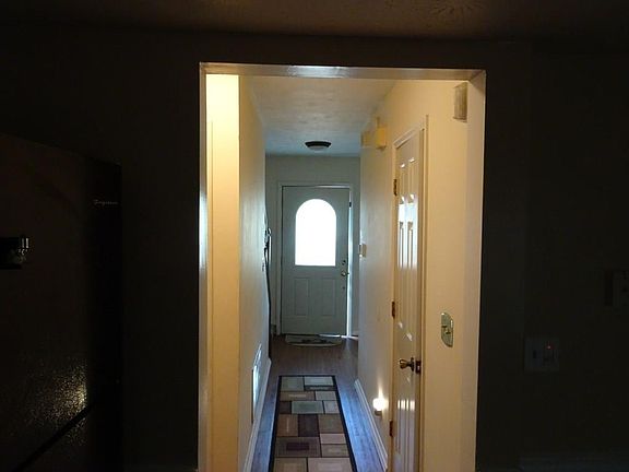 3rd image of 1995 Pinella Dr