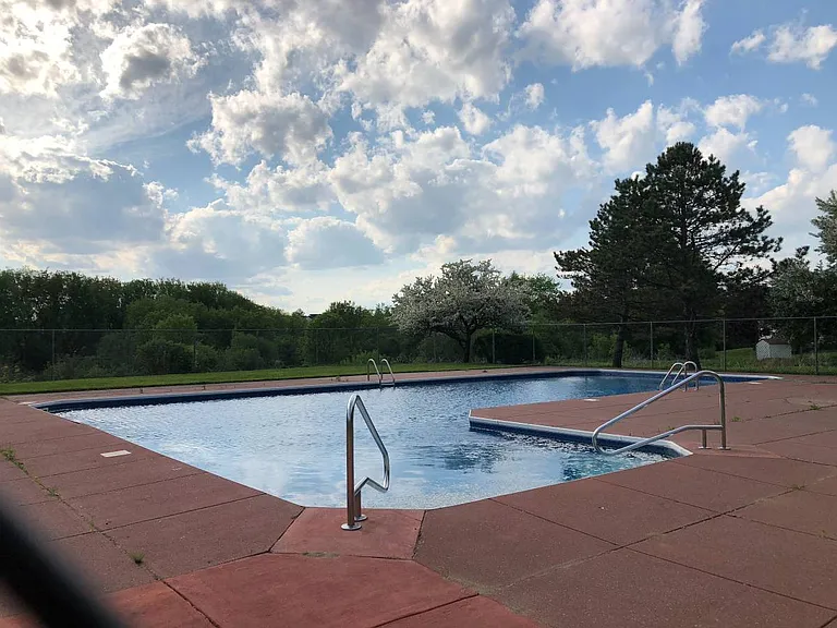 Kristen Ct — Photo 12