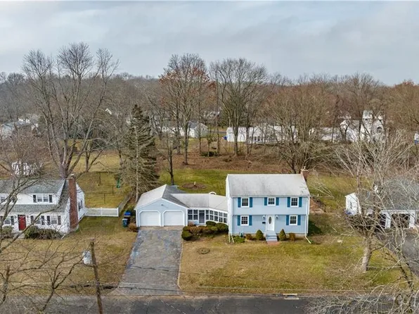 36 Saint Thomas Street, Enfield, CT 06082