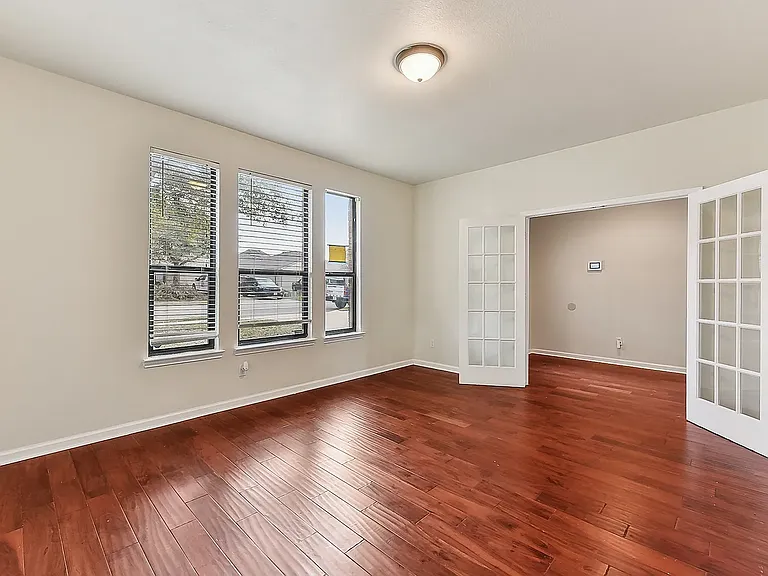 8717 Sage Meadow Dr — Photo 12