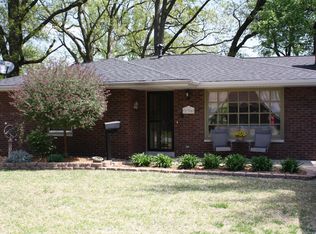 136 Kenwood Ln, Collinsville, IL 62234
