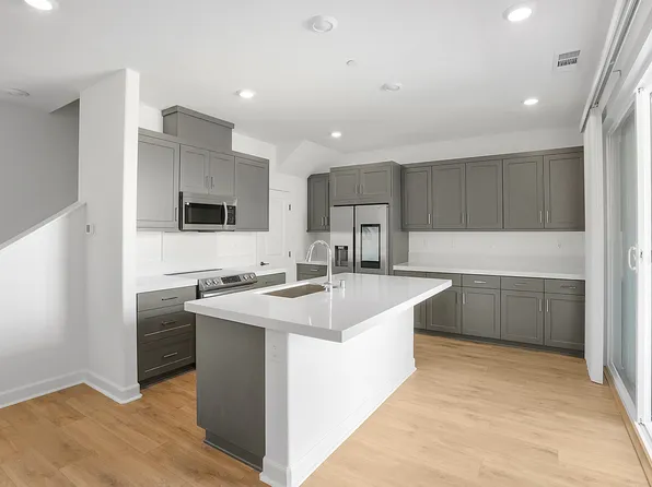 836 Makani St Unit 1, Chula Vista, CA 91911