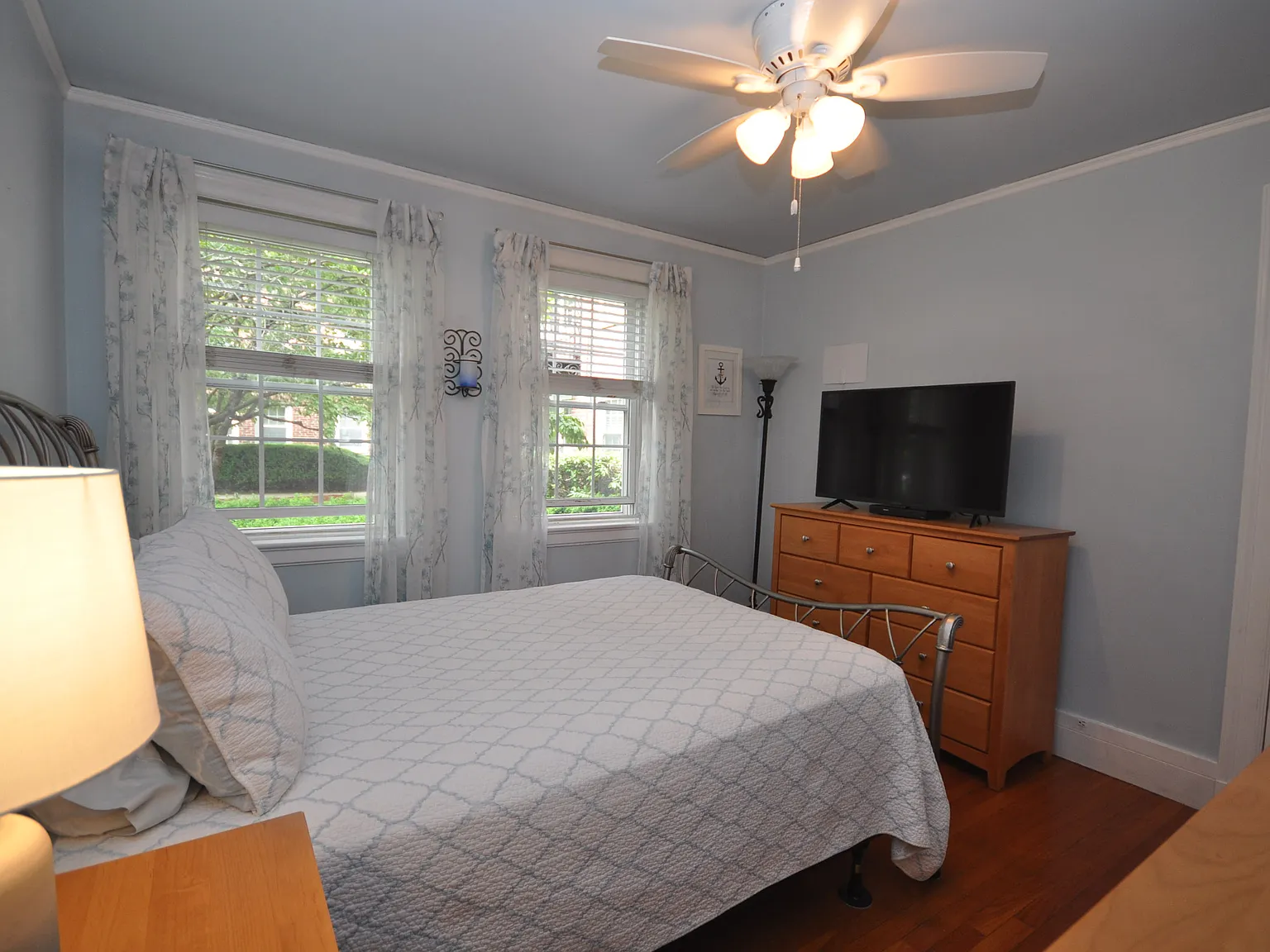 1 bed, 619 sqft, $2,300 — Photo 3