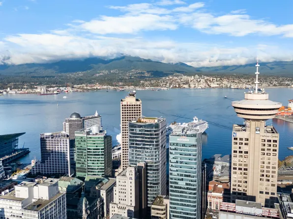 610 Granville St #616, Vancouver, BC V6C 3T3