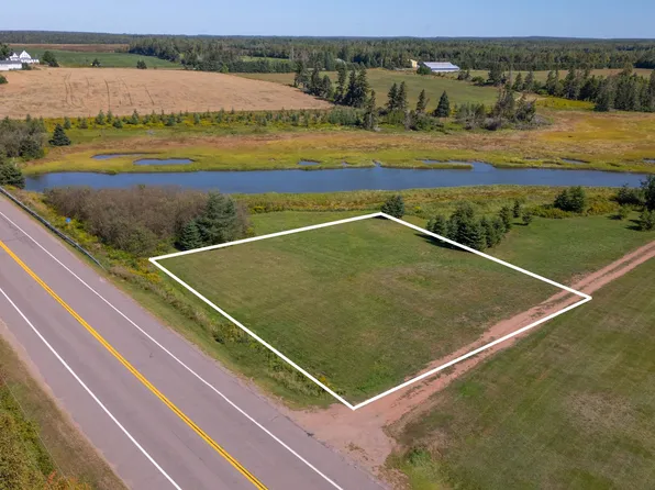 1700 Trans Canada Hwy, Saint John's Parish, PE C0A 1R0