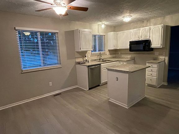 2nd image of 4029 Meath Ct