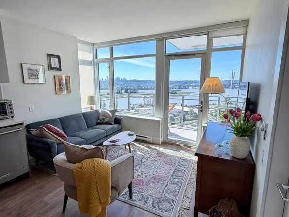 258 Nelsons Ct #1609, New Westminster, BC V3L 0J9