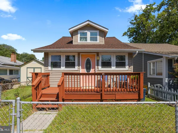 3936 5th St, North Beach, MD 20714